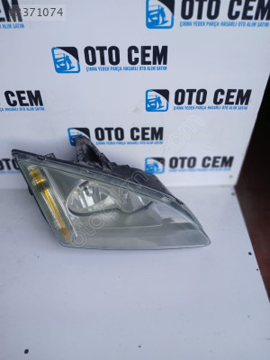 OTO CEM DEN ÇIKMA FORD FOCUS 2 SAĞ FAR