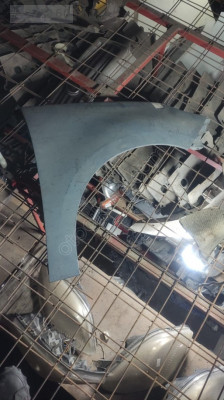 RENAULT MEGANE 2 SAĞ ÖN ÇAMURLUK