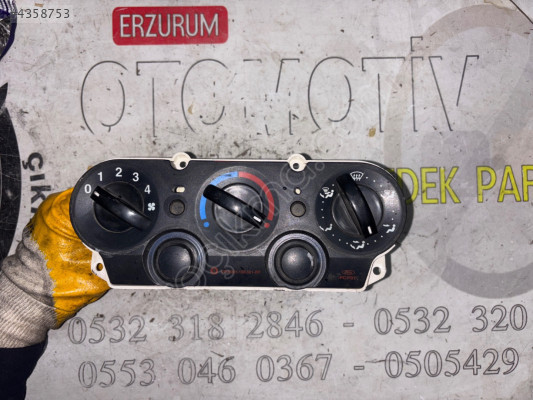 FORD FİESTA-FUSİON Klimasız Kalorifer Kontrol Paneli 2003-07