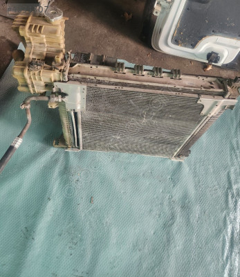 MERCEDES VİTO 2002 W638 BENZİNLİ ÇIKMA ORİJİNAL RADYATÖR SETİ