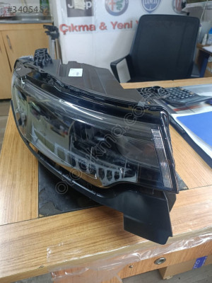 Jeep Compass sağ far sıfır orjinal Xenon LED'li far