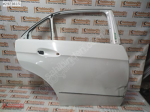 MERCEDES W212 SAĞ ARKA KAPI