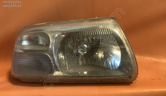 suzuki grand vitara sağ ön far
