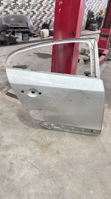 Renault Fluence  sol arka kapı