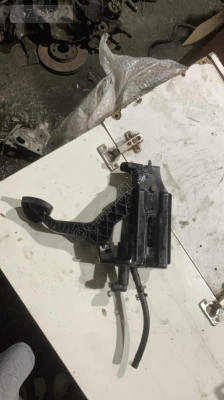 VOLKSWAGEN Bora 1. nesil (1998-2005) Debriyaj Pedalı 1J1721373E