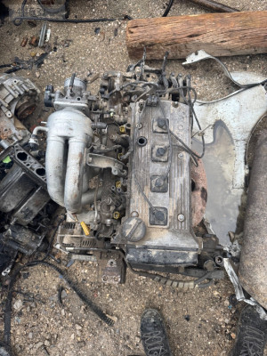 Toyota Corolla 1.3  enjeksiyon  motor