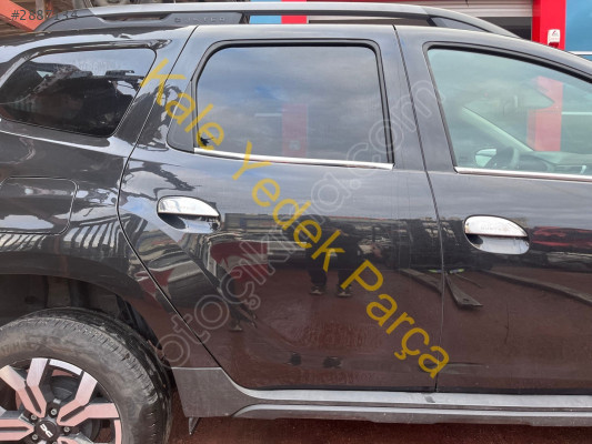 Dacia Duster 2 XJD Sağ Arka Kapı Hatasız Boyasız Orijinal Siyah