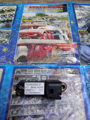 8L0959643C Audi A3 98/04 airbag darbe sensörü