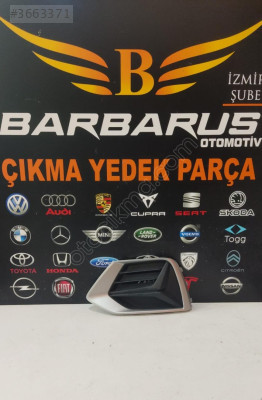 Audi Q3 Sol Sis Kapak Parçası - 83A807681B Model