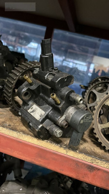 PEUGEOT  406   2.0  HDİ  MAZOT  POMPASI