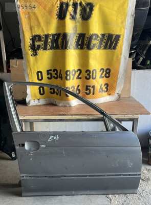 E46 BMW 3 Serisi Sağ Ön Kapı - Oto Çıkma Parçaları