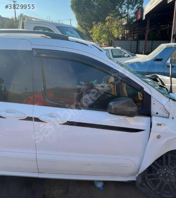 FORD TOURNEO SAĞ ÖN KAPI ORJİNAL EYUPCAN OTO'DA