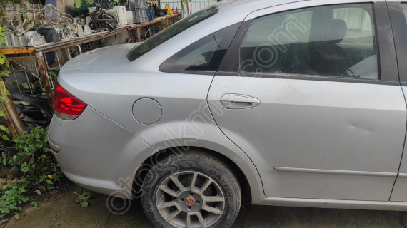 FİAT LİNEA SAĞ ARKA ÇAMURLUK