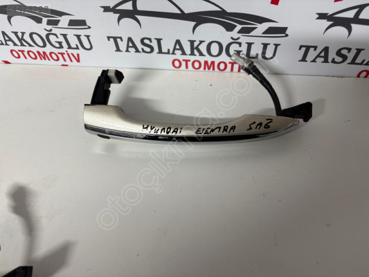 HYUNDAİ ELANTRA SAĞ ÖN DIŞ KAPI KOLU