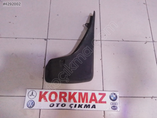 RANGE ROVER FREELANDER 2 SAĞ ARKA TAMPON KÖŞESİ