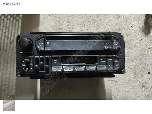G CHEROKEE ORİJİNAL TEYP P04858540AE