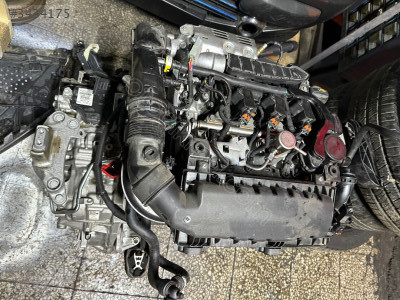 Peugeot 5008 motor 1.2 benzinli bütün parçaları mevcut