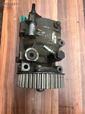 RENAULT KANGOO 1.5 MAZOT POMPASI