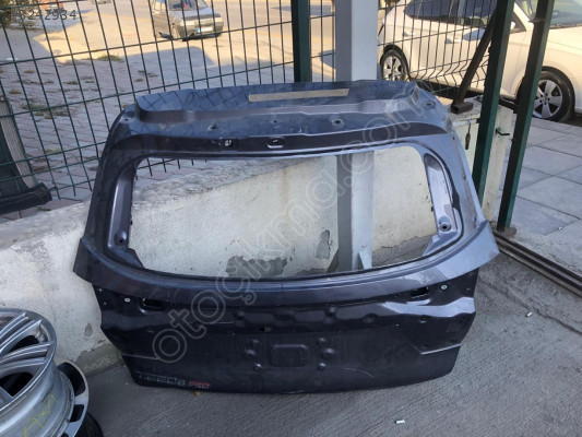 CHERY TİGGO 8 PRO BAGAJ KAPAĞI