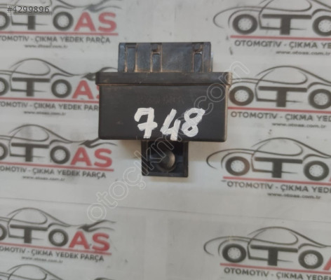 2011 PEUGEOT PARTNER YAKIT POMPASI RÖLESİ 240107 OMRON