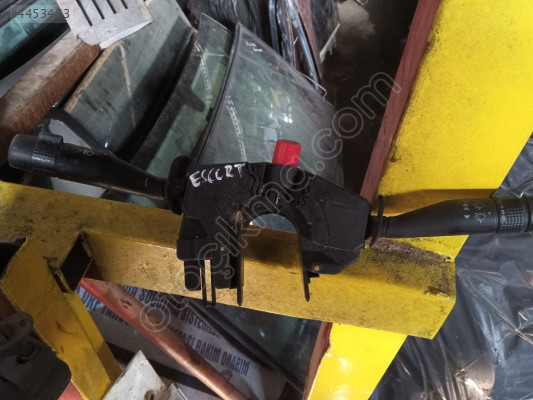 Ford escort sinyal ve silecek kolu