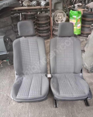 Renault Megane 2 sağ sol ön koltuk orijinal