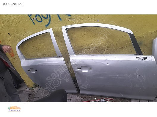 CORSA SAĞ ÖN-ARKA KAPI ÜNALLAR OTO YEDEK PARÇADA