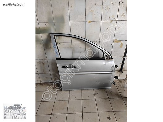 Hyundai Accent Era sağ ön kapı