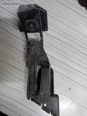 VOLKSWAGEN Golf 5 Arka Tampon Braketi Sağ 1K6807376 1K6807394