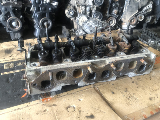 RENAULT BRODWEY 1.4 SİLİNDİR KAPAĞI