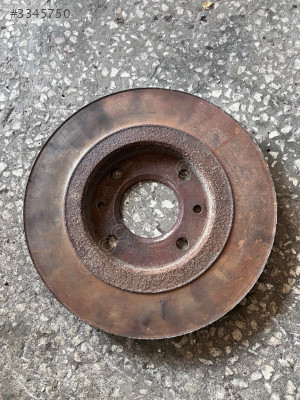 Peugeot Partner 1.9 ön disk