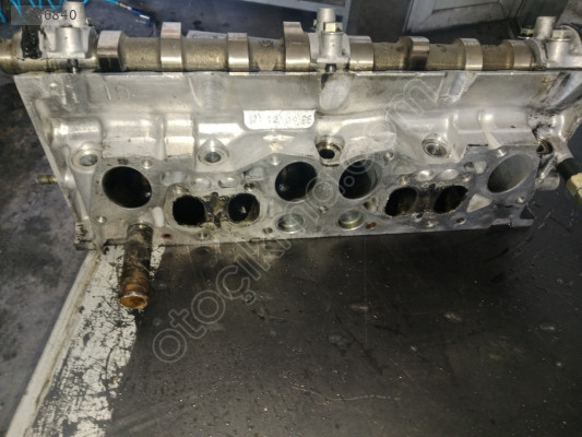 Peugeot partner 1.9 silindir kapağı