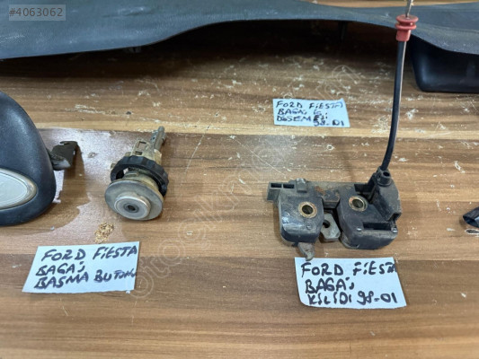 FORD FİESTA BAGAJ KİLİDİ 97-01 MODEL ORJİNAL ÇIKMA