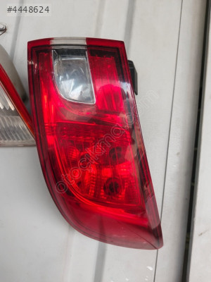 RENAULT CLİO 4 SAĞ ARKA STOP LAMBASI