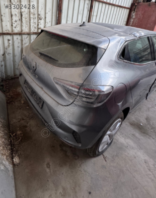 RENAULT CLİO 5 SAĞ ARKA STOP ÜNALLAR OTO ÇIKMA YEDEK PARÇA