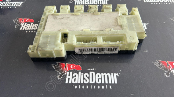 8200031555 8200031557 CLIO 2 II BAĞLANTI ÜNİTESİ UCH BEYNİ