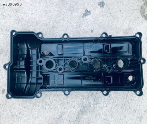 Hyundai i20 Benzinli Çıkma Kulbütör Kapak