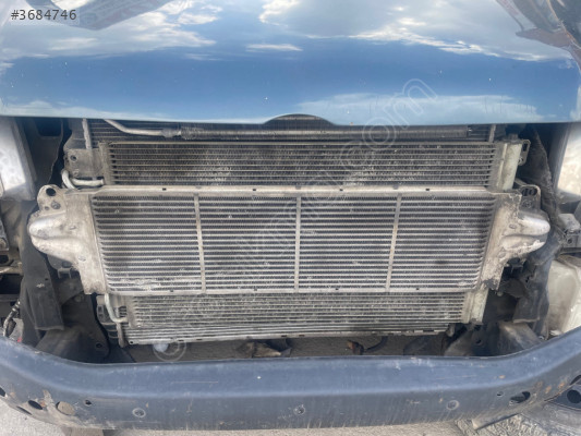 VOLKSWAGEN TRANSPORTER T5 2.5 TDİ ÇIKMA RADYATÖR SETİ