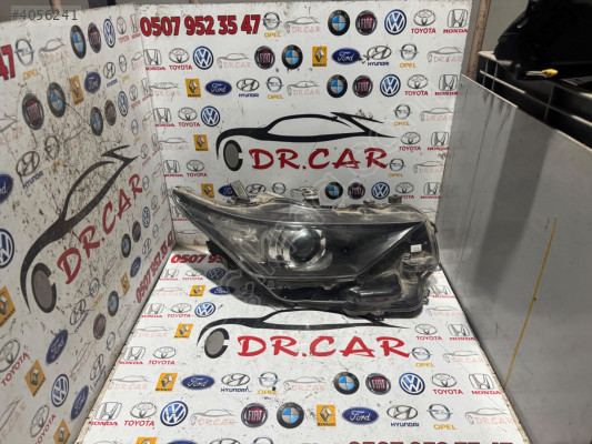 TOYOTA AURİS SAĞ FAR ÇIKMA ORJİNAL 2015-2018
