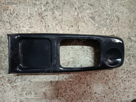 Opel corsa b orta konsol çıkma orjinal