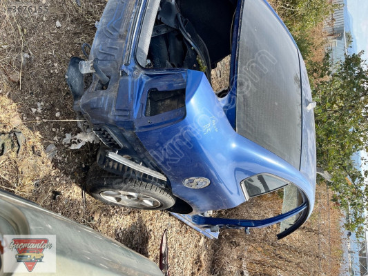 VOLKSWAGEN PASSAT B5 SAĞ ARKA ÇAMURLUK