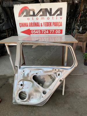 Volkswagen golf sağ arka kapı