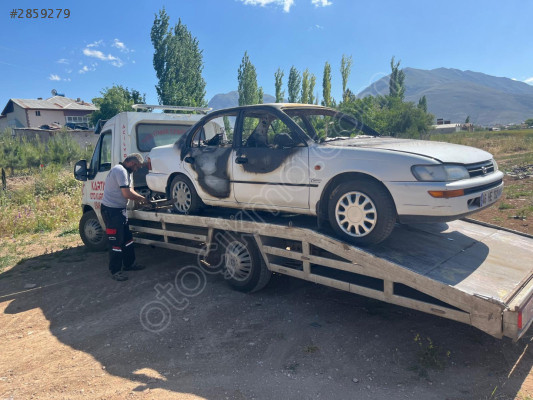 Toyota 101 sağ ön Kapı