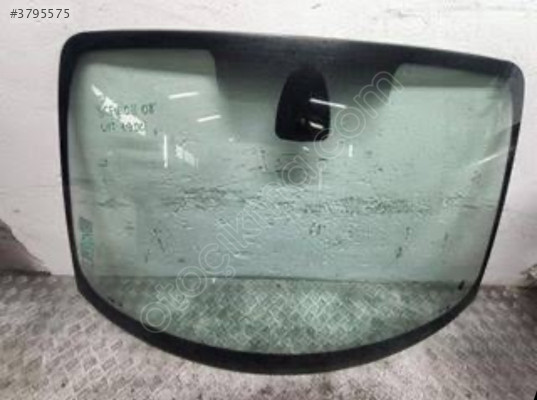 Peugeot 308 ön cam hatasız orjinal 1610053180