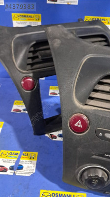 Honda Civic Type-R  Dörtlü Flaşör Düğmesi