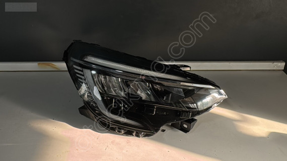 RENAULT CLİO 5 İCON LED SAĞ FAR 260104922R