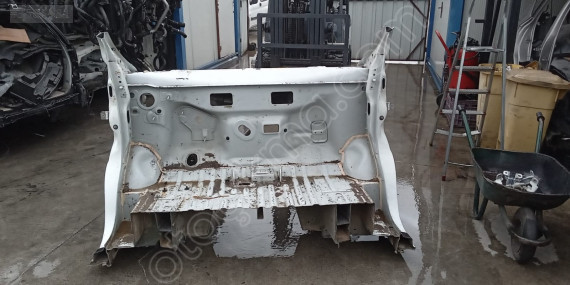 renault trafic 3 2016 kesme ön çeyrek/podye (son fiyat)