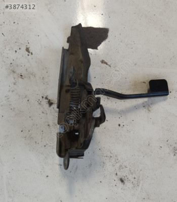 TOYOTA COROLLA KAPUT KİLİDİ