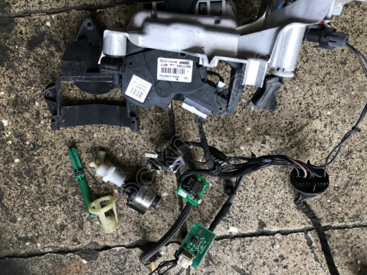 Renault Laguna 3 Far Mercek Kart ve Malzemeleri