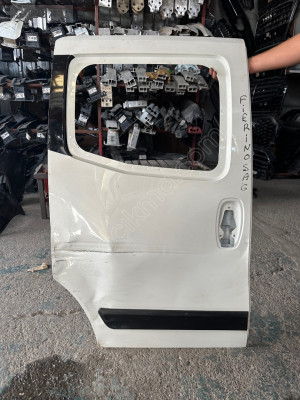 Fiat Fiorino sağ arka sürgülü kapı (hasarlı ürün)